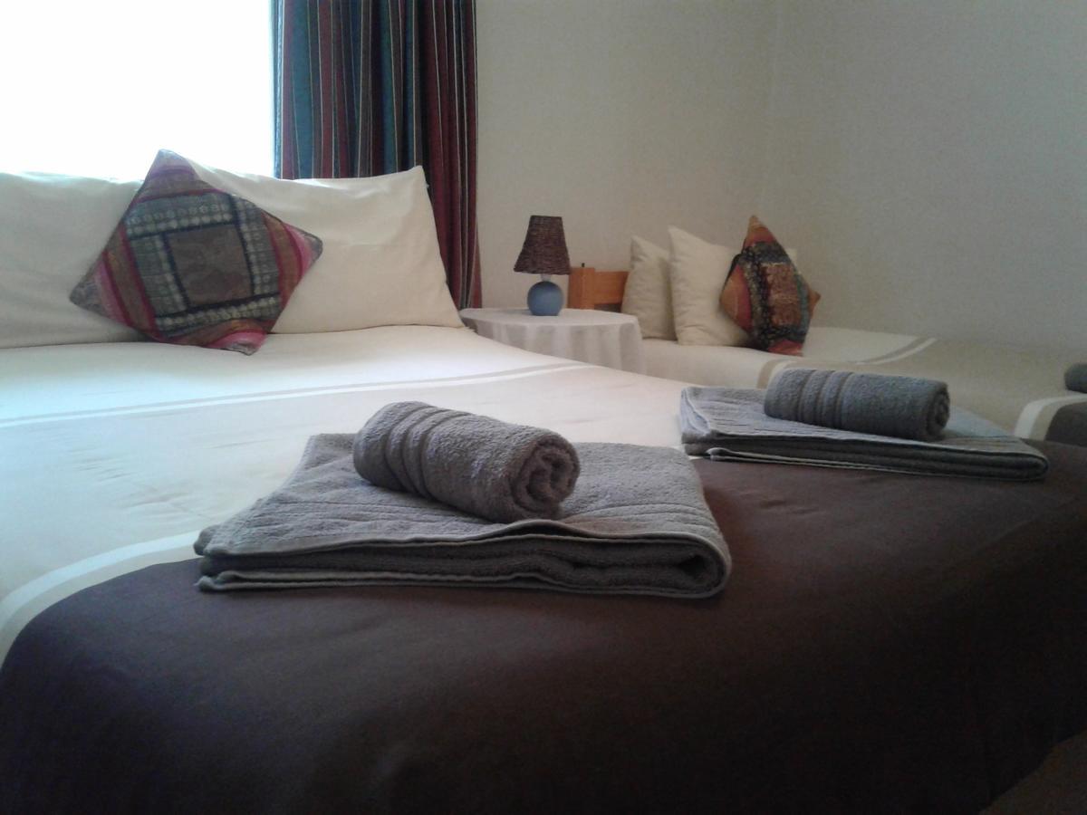 Sutherland Guest House Luaran gambar