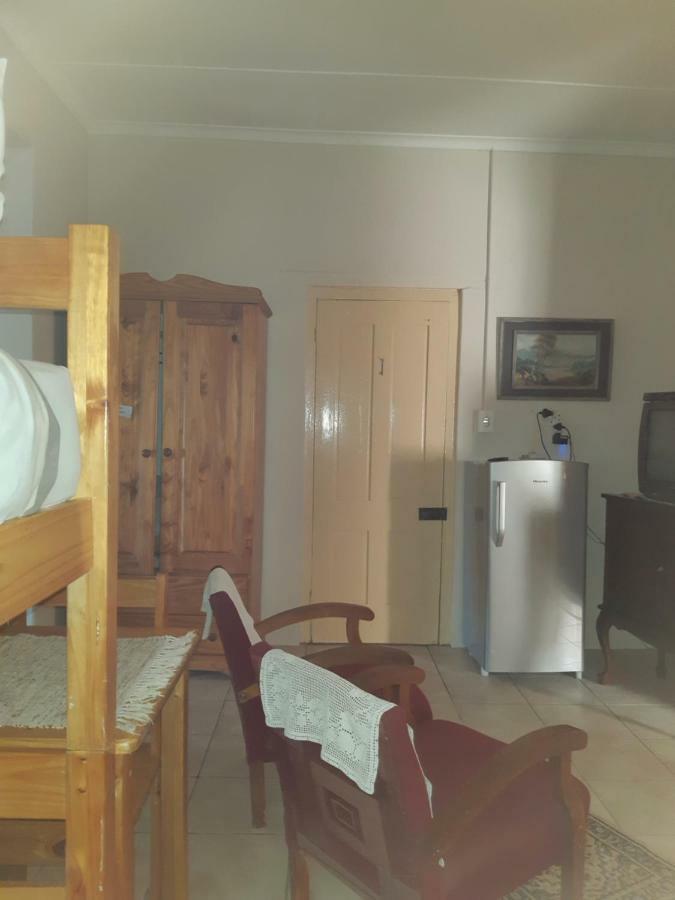Sutherland Guest House Luaran gambar
